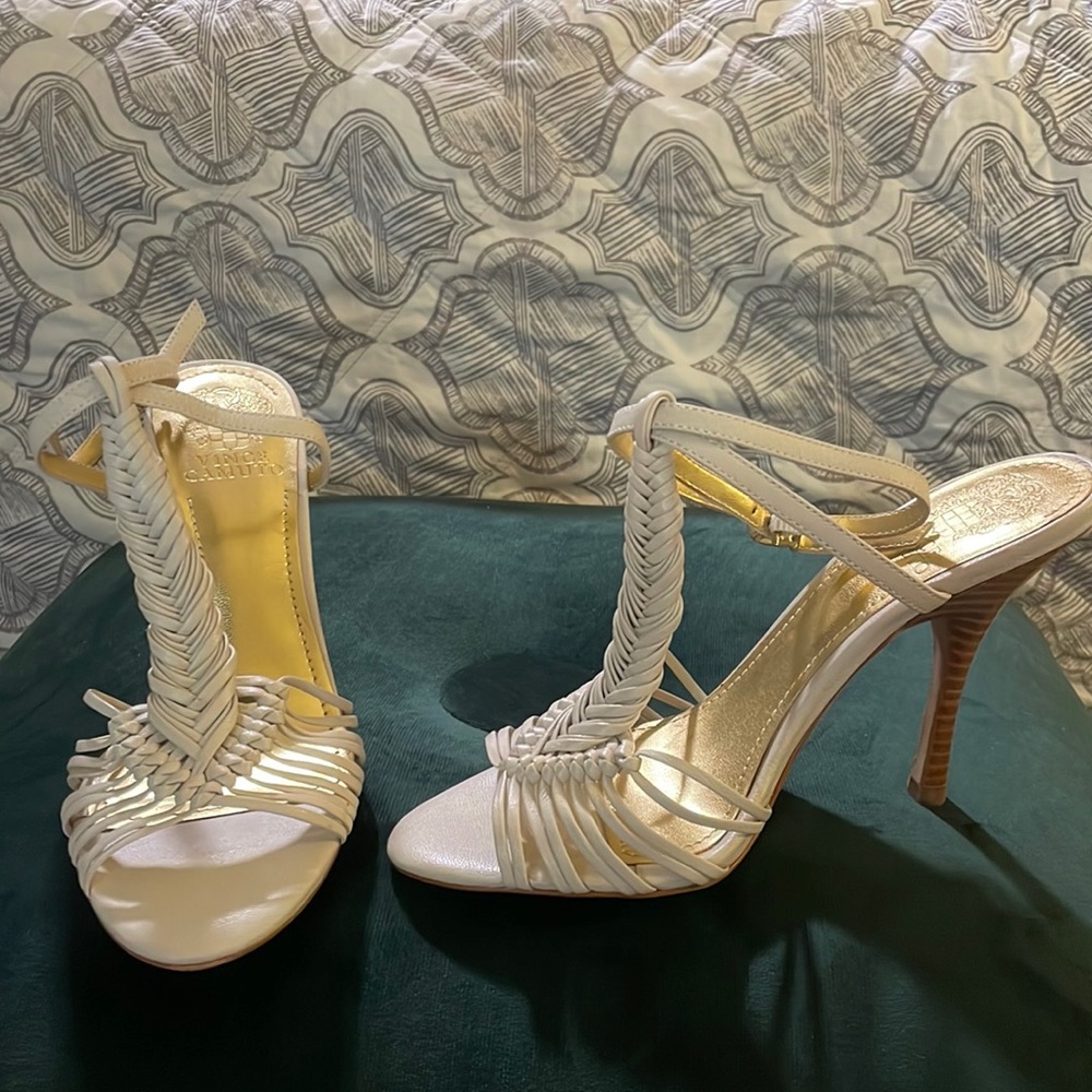 Vince Camuto
